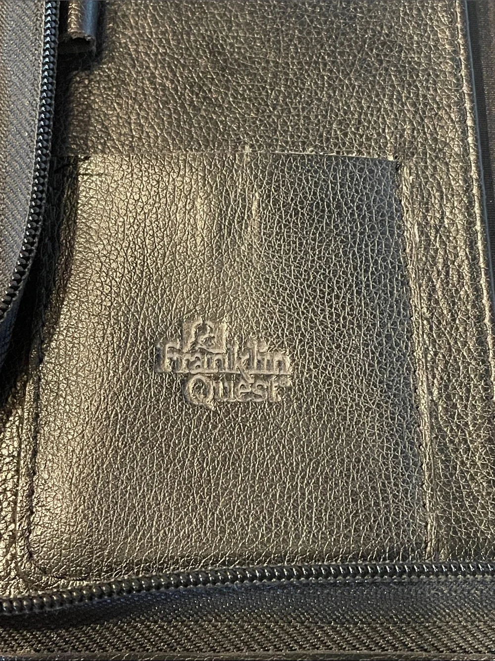 Vintage Franklin Quest 7 Ring Black Leather Planner
